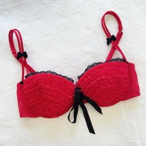 Vintage Victoria’s Secret Red Ruffled Balconette Bra